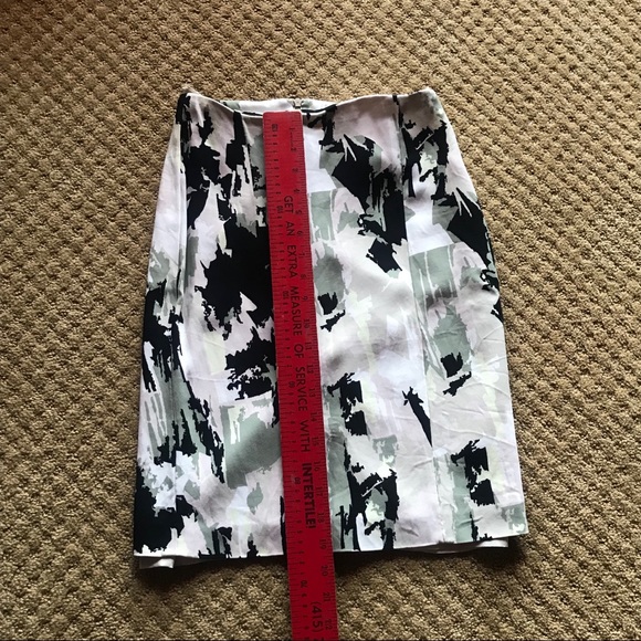 Hugo Boss Abstract Paintbrush Strokes Pencil Skirt - Picture 3 of 8